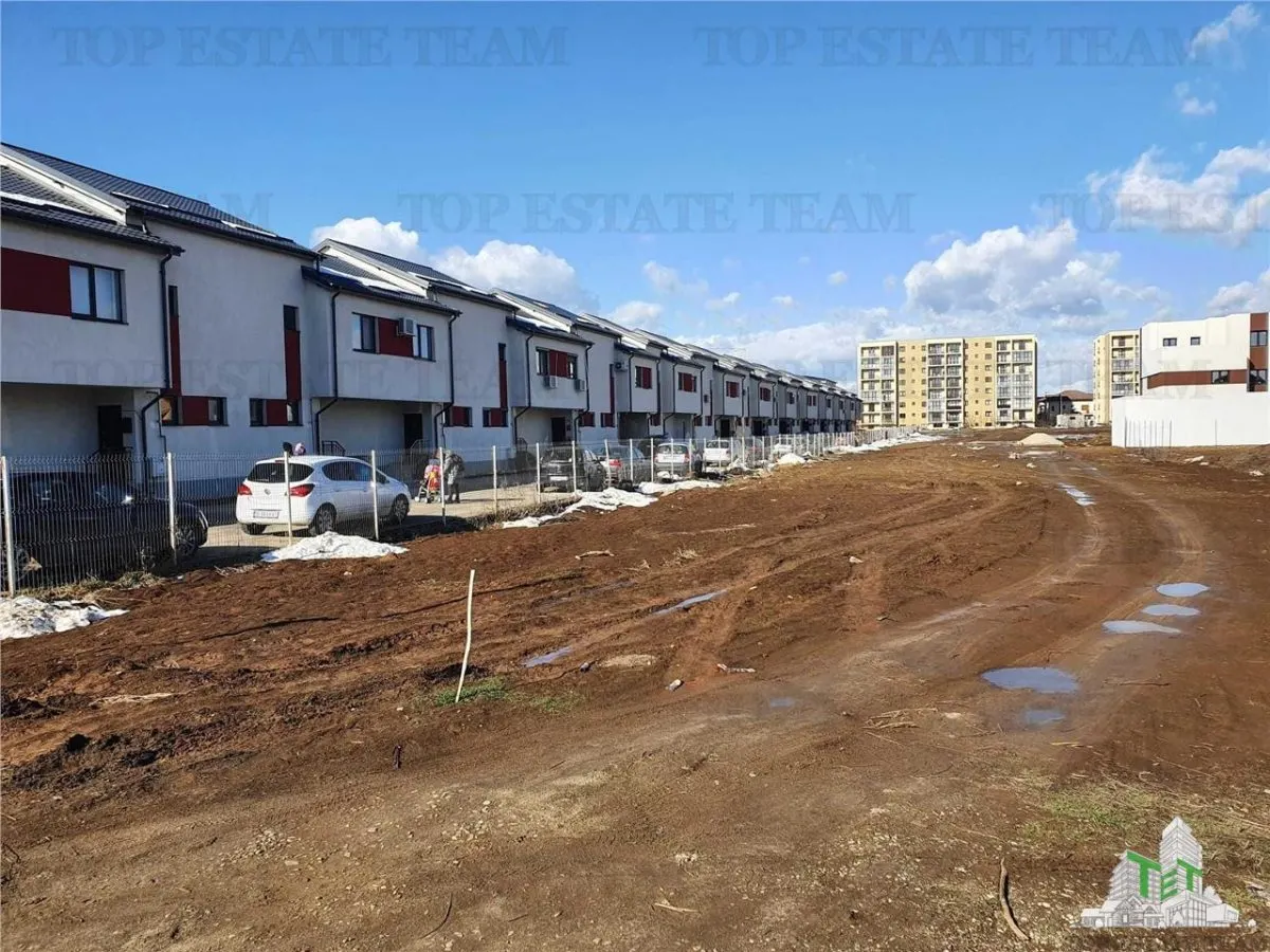 Teren intravilan 827 mp Sector 6/posibilitate extindere la 3600mp - foto 1