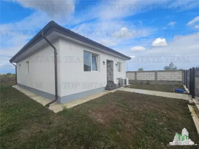 Casa finalizata 4 camere pompa de caldura in Ciorogarla - Ciorogarla