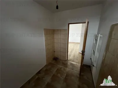 Casa finalizata 4 camere pompa de caldura in Ciorogarla - foto 19