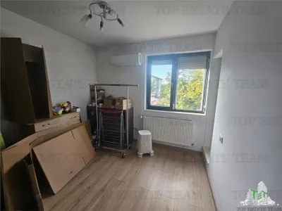 Casa mobilata 4 camere langa metrou Raul Doamnei - foto 5