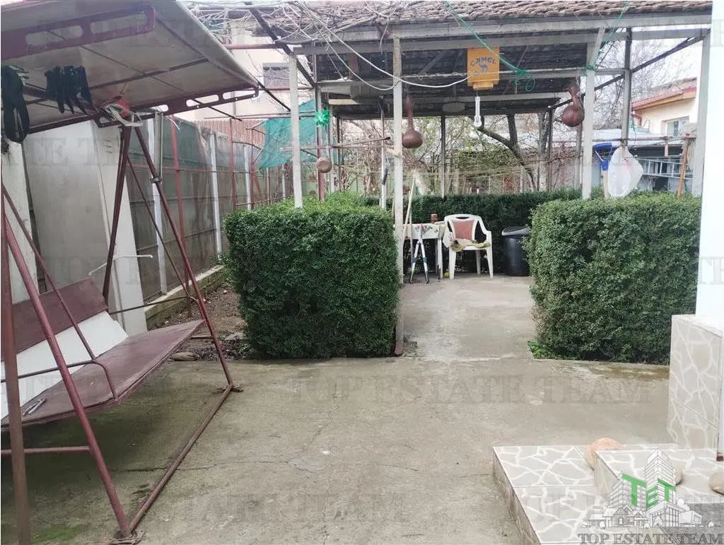 Casa individuala cu garaj si curte libera 300 mp, zona excelenta Brancoveanu - foto 3