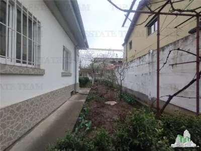 Casa individuala cu garaj si curte libera 300 mp, zona excelenta Brancoveanu - foto 4
