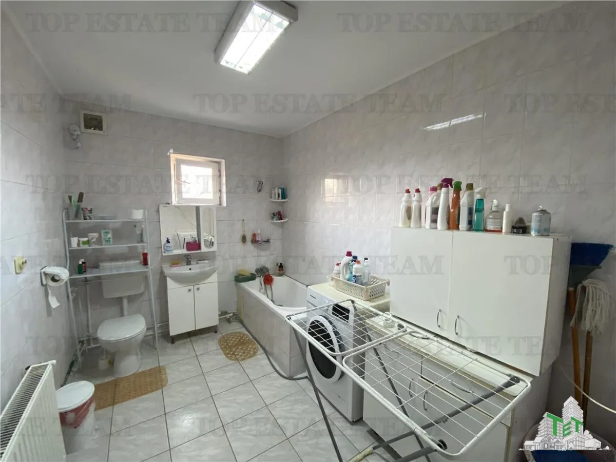 Casa de vanzare, teren 1000 mp. in Voluntari - foto 11