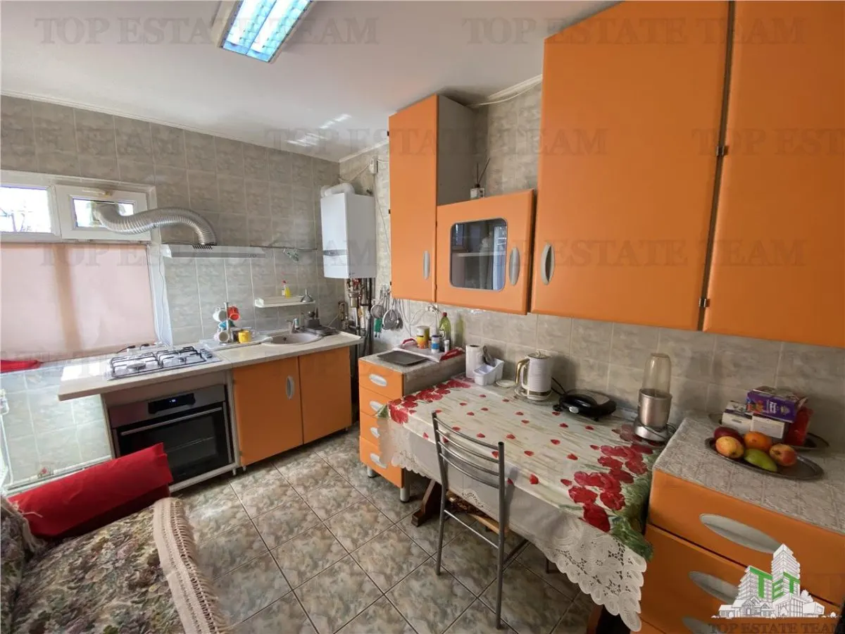 Casa de vanzare, teren 1000 mp. in Voluntari - foto 10
