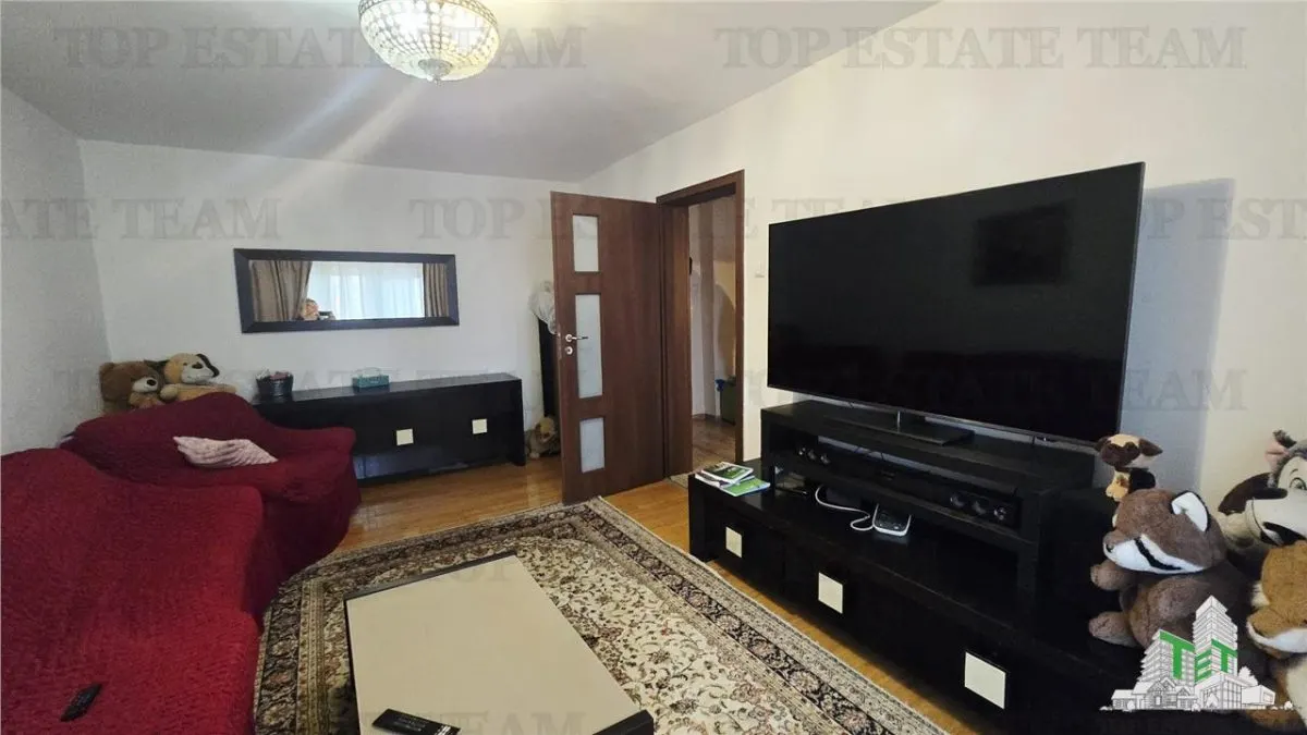Apartament luminos cu 3 camere in zona Crangasi- pozitie excelenta,  pret redus de curand - foto 1