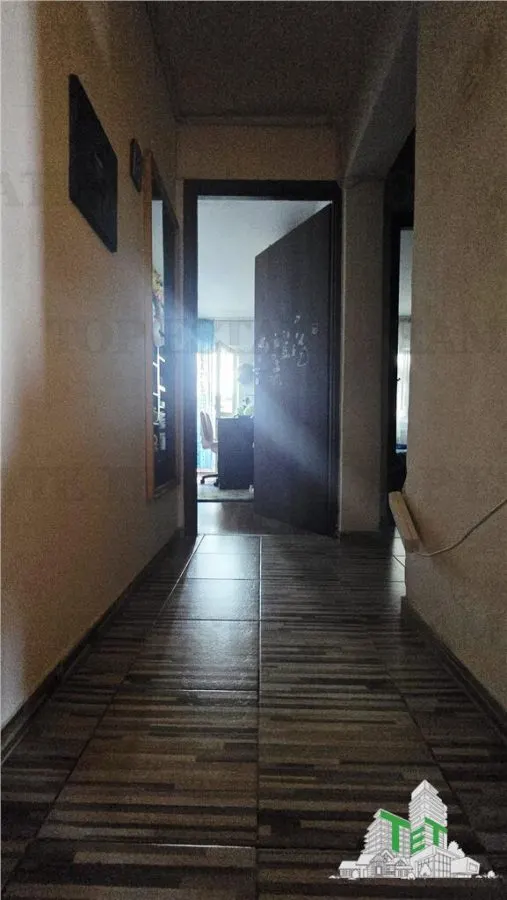 Apartament luminos cu 3 camere in zona Crangasi- pozitie excelenta,  pret redus de curand - foto 9