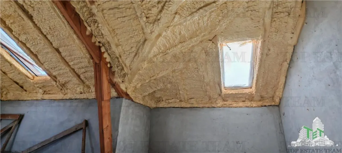 Vila individuala cuplata, in complex rezidential modern, cu 5 camere si mansarda de 77mp, 240mp teren, cu toate utilitatile, langa Parc Bragadiru - foto 10