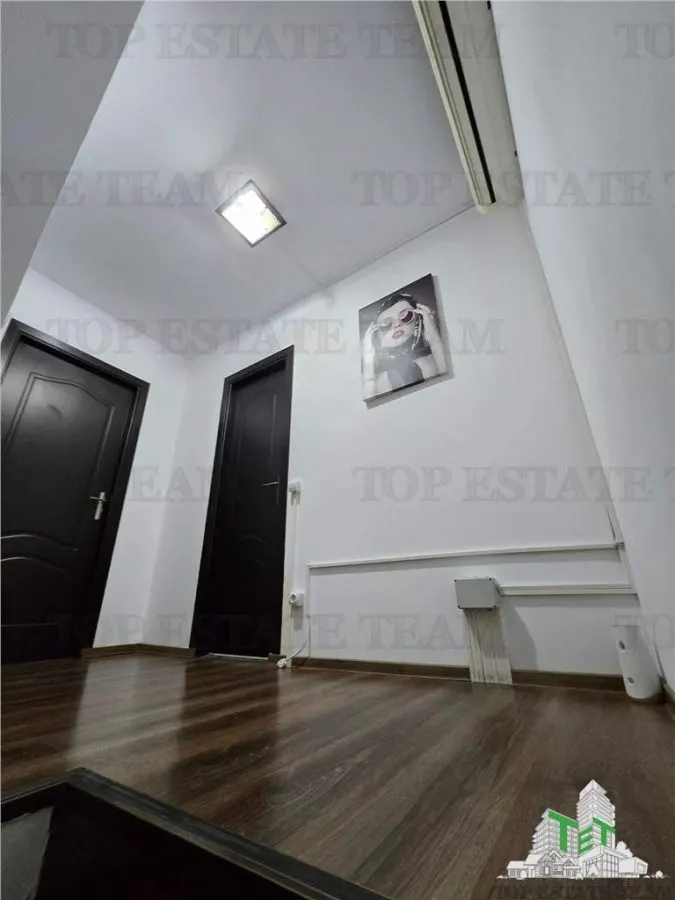 Duplex Indepententei -- central - vanzare - Braila - foto 5