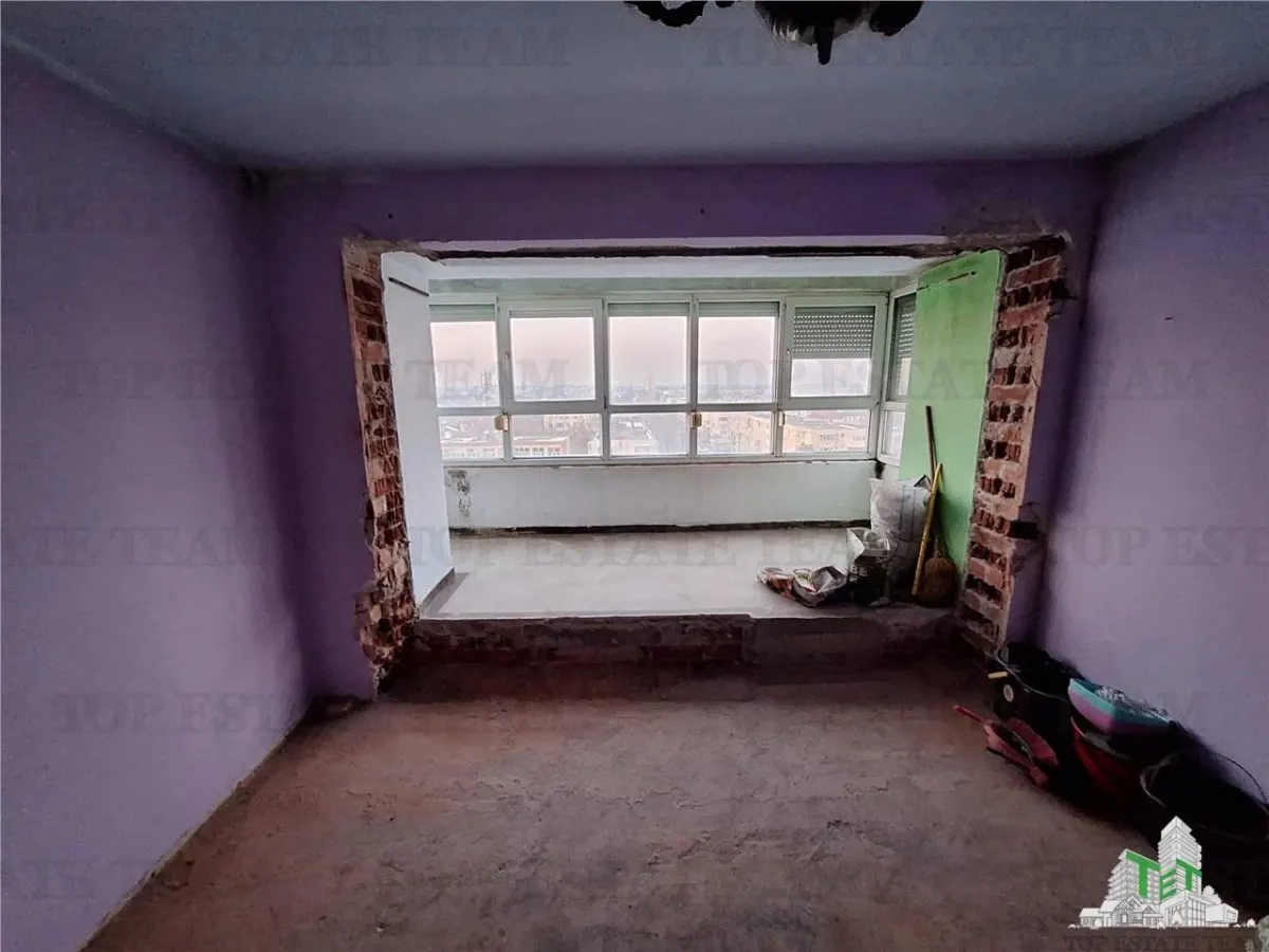 Apartament 3 cam. - Bloc Turn - vanzare - Braila - foto 1