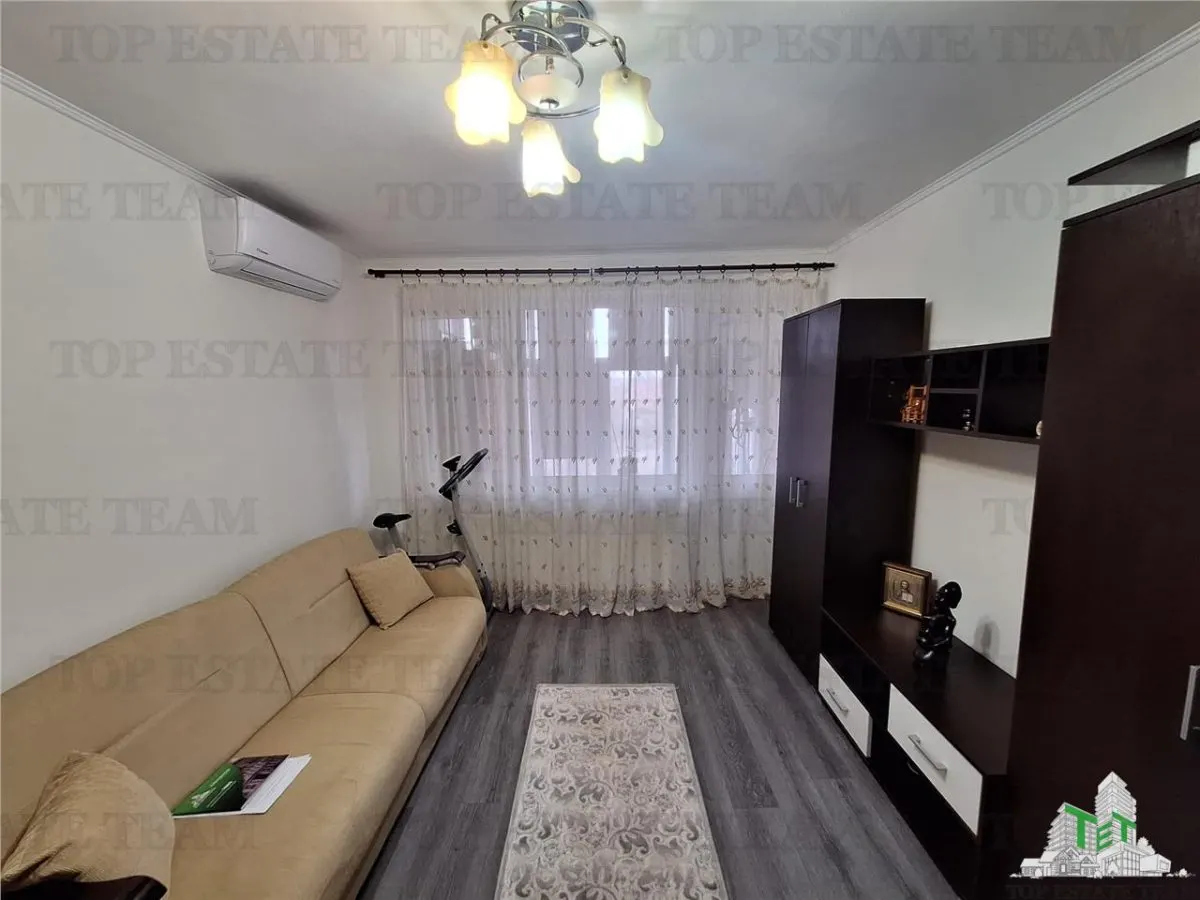 Apartament 2 camere - B-dul Independentei - vanzare Braila - foto 1