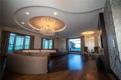 Penthouse de lux cu vedere lacul Floreasca Bucuresti   I 300 mp utili | Terase 200 mp | 3 parcari subterane - Bucuresti