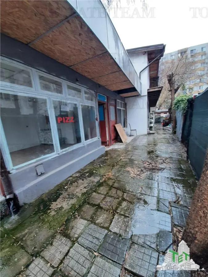Spatiu comercial Sebastian - Dunavat  cu teren si  ,posibilitate  garare 2   masini  liber - foto 1