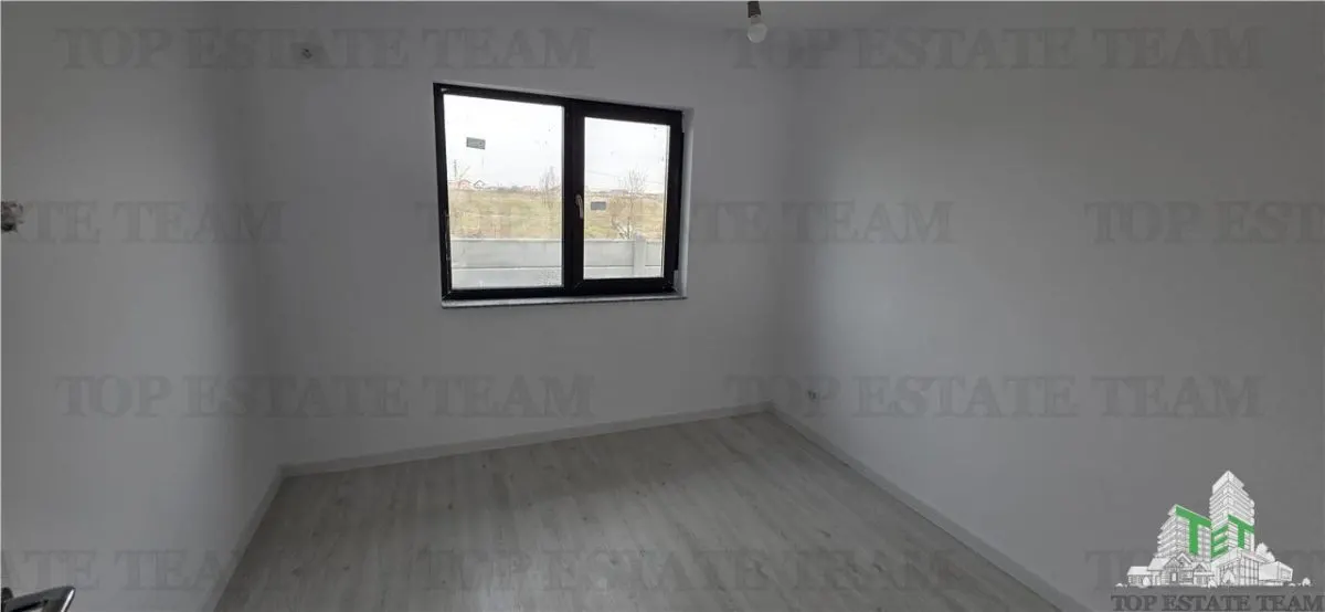 Vila individuala moderna cu 4 camere , 2 bai ,terasa 25mp, incalzire in pardoseala, 2 locuri de parcare - foto 16