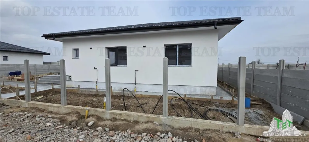 Vila individuala moderna cu 4 camere , 2 bai ,terasa 25mp, incalzire in pardoseala, 2 locuri de parcare - foto 8