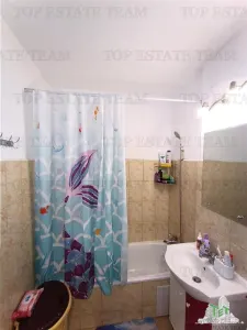 Apartament luminos cu doua camere pe Calea Giulesti cu balcon de aproape 12mp la 3 minute de stadionul RAPID. - foto 8
