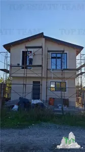 Vila 5 camere de vanzare in Frumusani, ideala investitie - foto 2