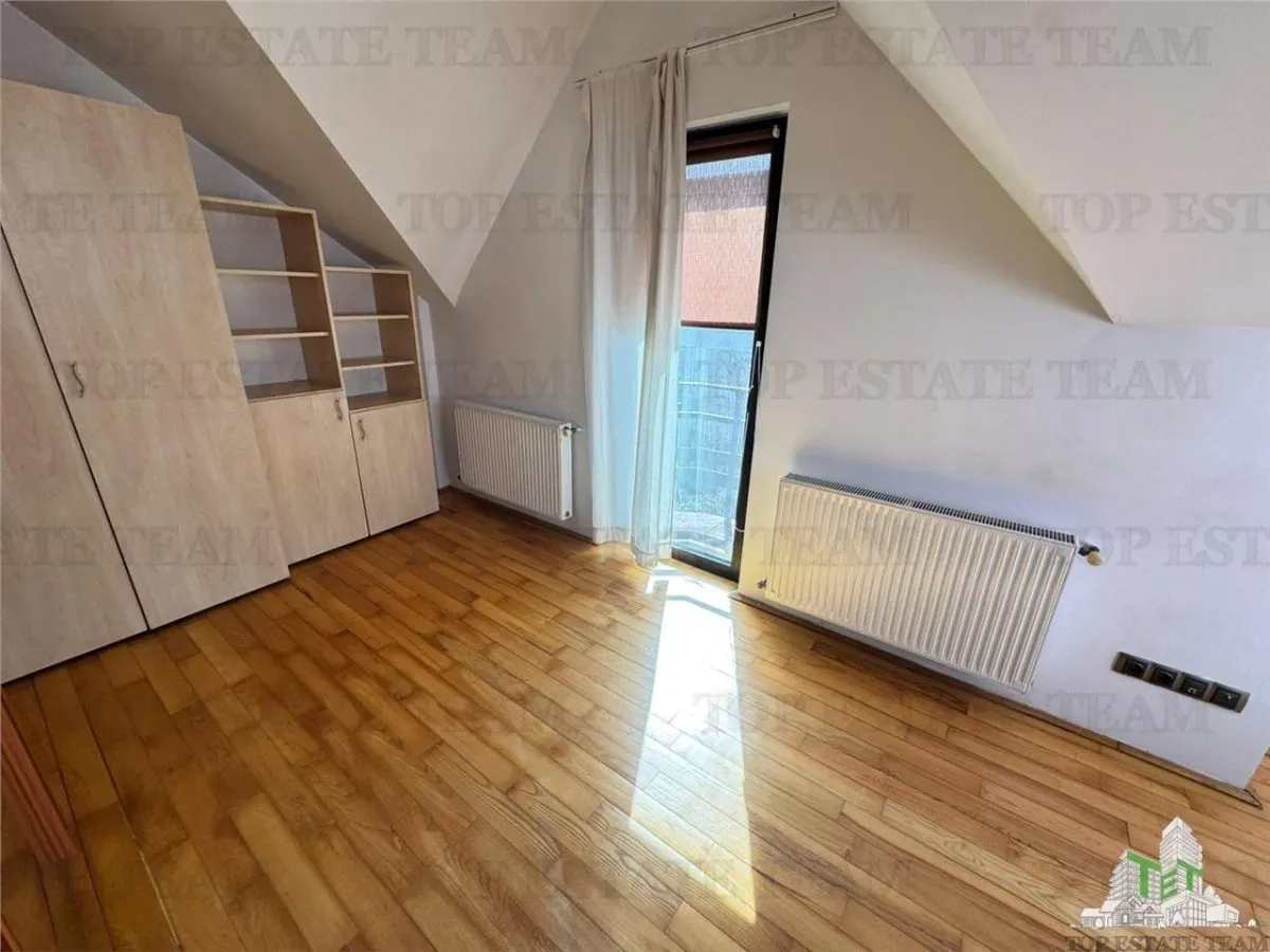 Vila P+1+M, 229 mp, 4 dormitoare, gradina si 4 parcari - foto 12