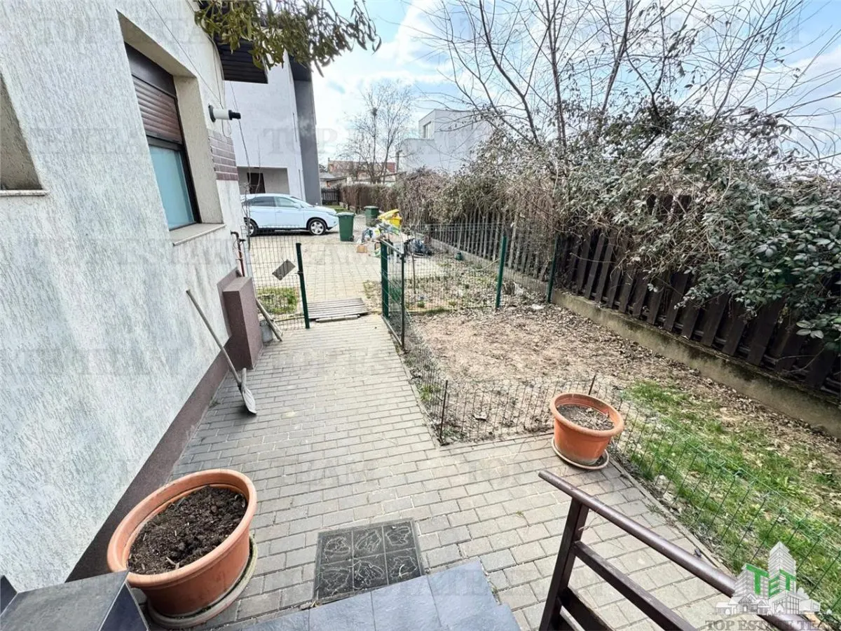 Vila P+1+M, 229 mp, 4 dormitoare, gradina si 4 parcari - foto 18
