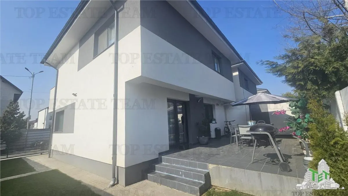 Vila lux 4 camere cu panouri solare in Chiajna - foto 12