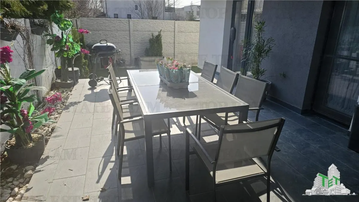 Vila lux 4 camere cu panouri solare in Chiajna - foto 14