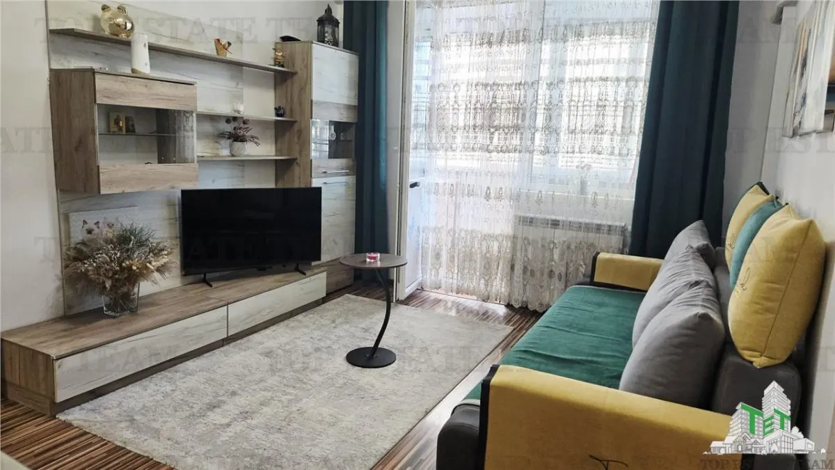 Apartament cu doua camere | renovat si luminos | Dinicu Golescu-Gara de Nord - foto 1