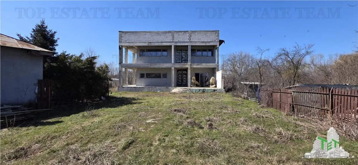Domnesti - Oportunitate investitie/ Teren 1.643 mp + casa la gri 476mp/  pozitie excelenta - foto 1