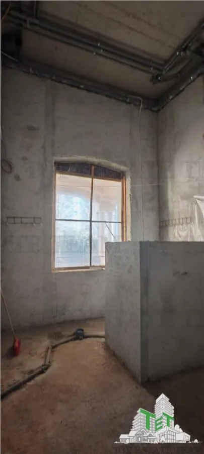 Vila somptuoasa, 10 + camere, S+P+1, 1100mp utili, cu toate utilitatile, in  sector 6 Bucuresti zona Valea  Oltului - foto 18
