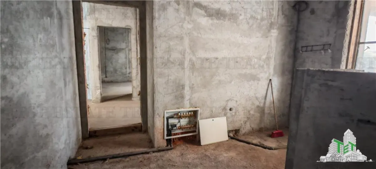Vila somptuoasa, 10 + camere, S+P+1, 1100mp utili, cu toate utilitatile, in  sector 6 Bucuresti zona Valea  Oltului - foto 21