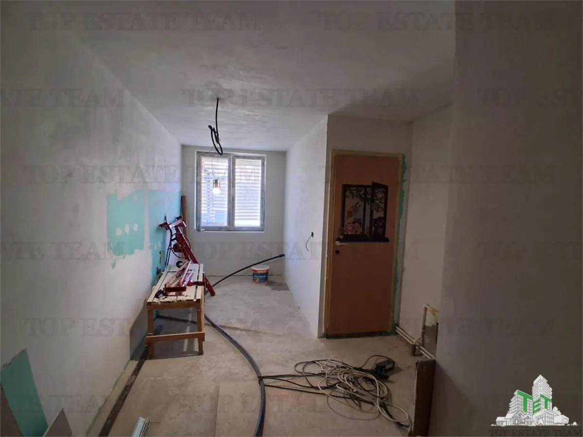 Casa cu 5 camere (include o anexa) in zona Giulesti-Sarbi-Sabareni- pret redus de curand - foto 7