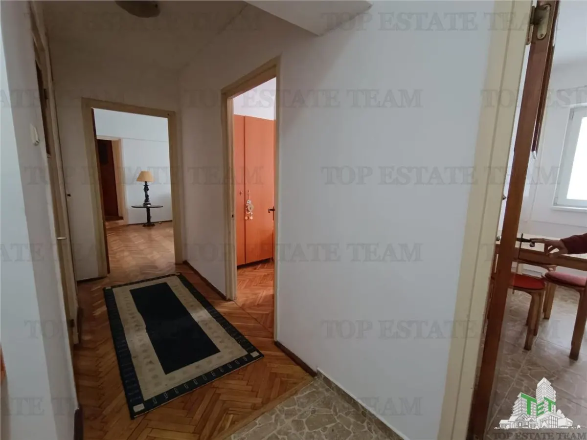 Vanzare apartament 3 camere vedere spate Ion Mihalache - foto 5