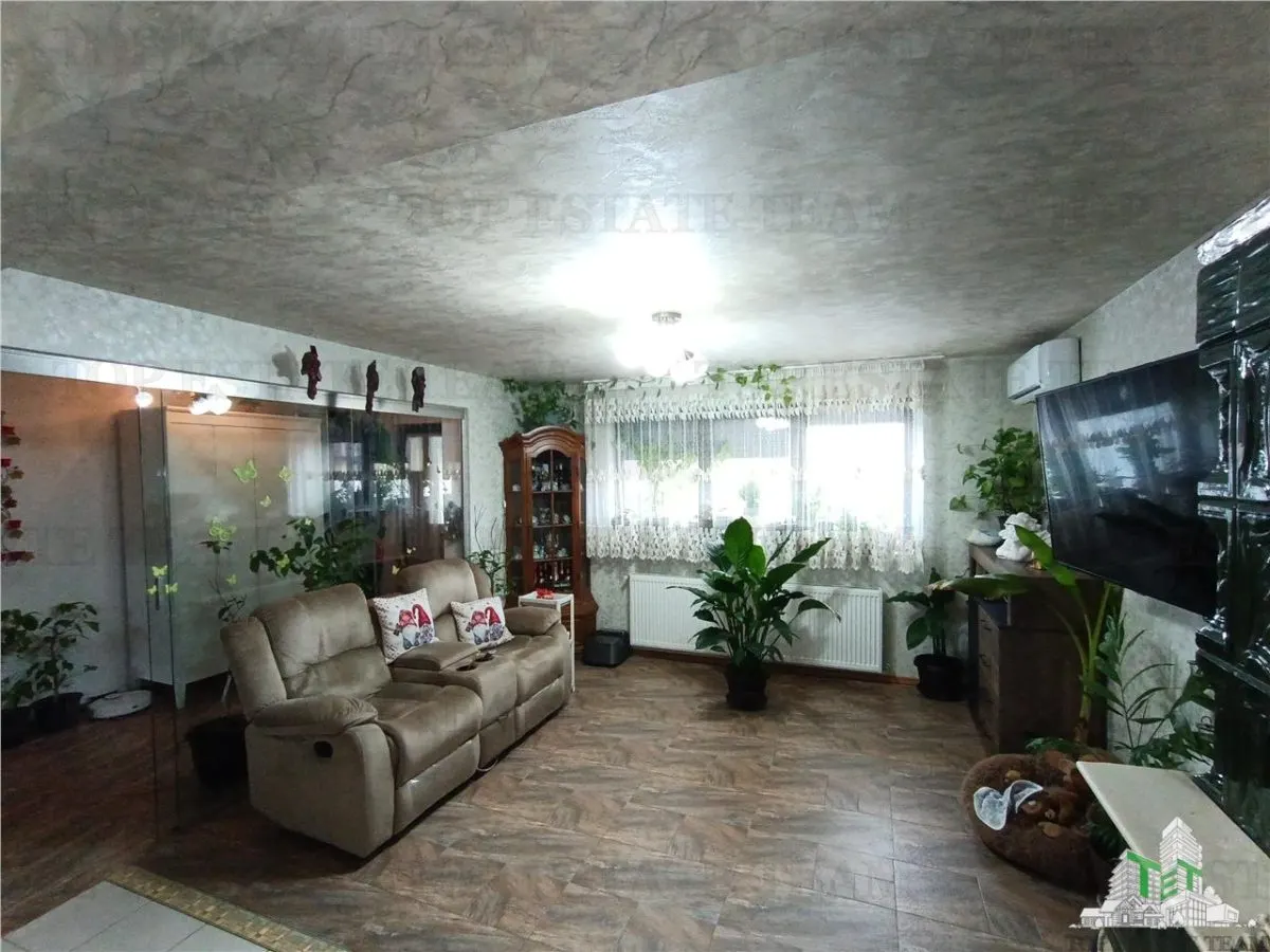 Casa moderna cu 3 camere pe parter cu toate utilitatile incluse la 3 km de orasul Magurele, si la doar 10 min de Bucuresti. - foto 1