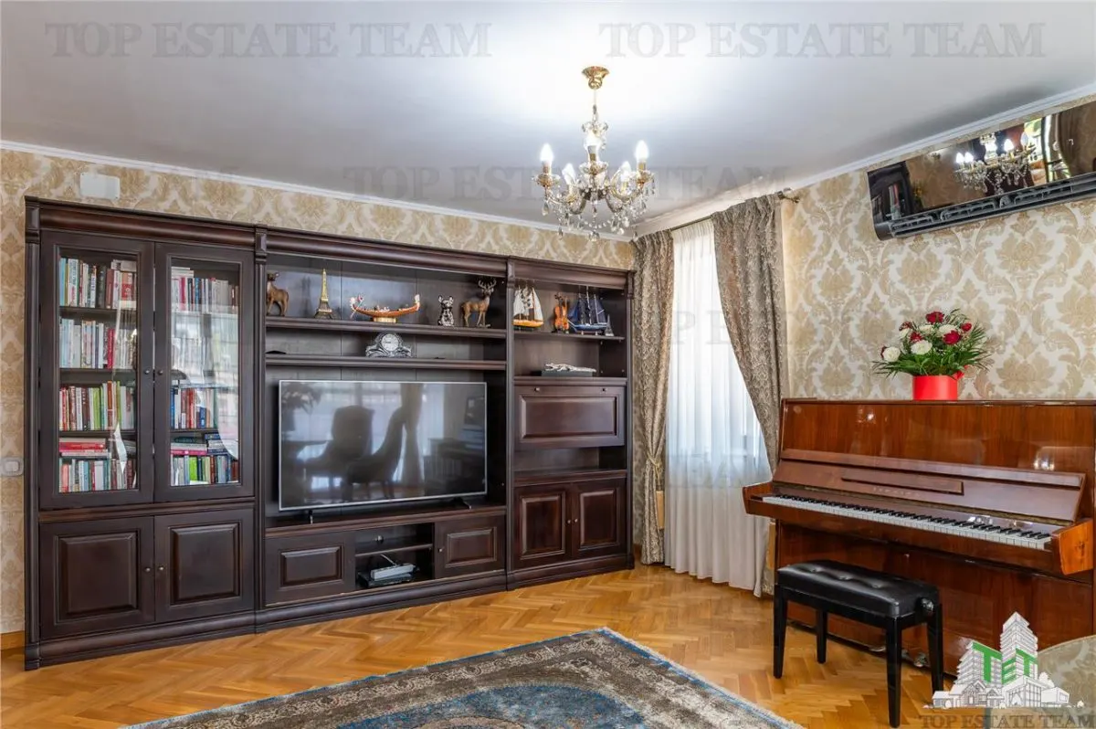 Vila Premium - in proximitatea Padurii Baneasa - foto 13