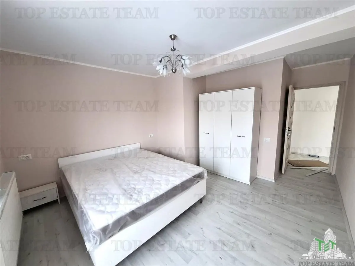For Sale/Villa Family/Complex Privat/Lac/Crevedia - foto 16