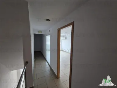Spatiu de birouri de inchiriat zona Delfinariu - foto 11