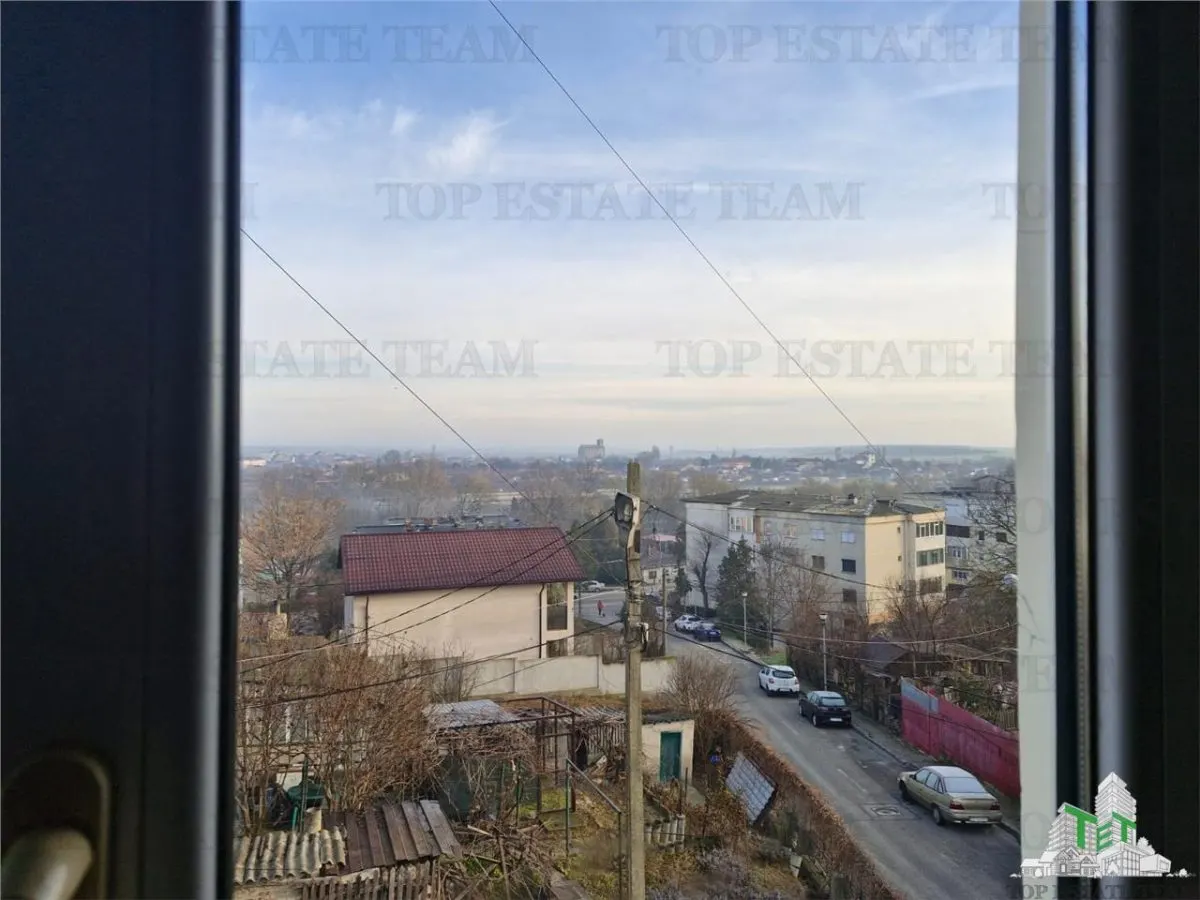 Vila unica de vanzare cu destinatie de locuinta si spatii comerciale, Medgidia, Constanta - foto 10