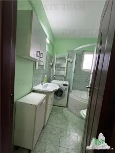 Apartament 2 camere, zona City Mall Constanta. - foto 7
