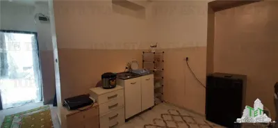 Garsoniera cocheta de inchiriat Universitate , intrare separata  din curte - foto 10