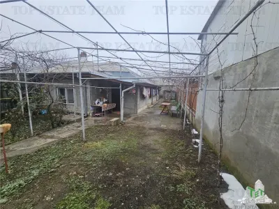 Casa individuala 3 camere, curte libera 225 mp, zona Piata Resita - foto 2