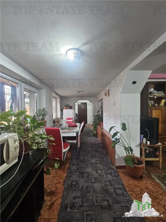 Casa individuala 3 camere, curte libera 225 mp, zona Piata Resita - foto 5