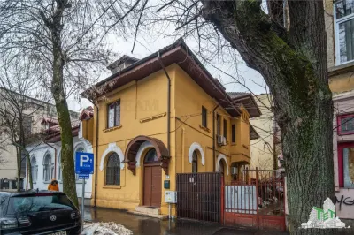 Vila de vanzare  - Zona Victoriei | Pretabil birouri, clinica sau rezidential - foto 24