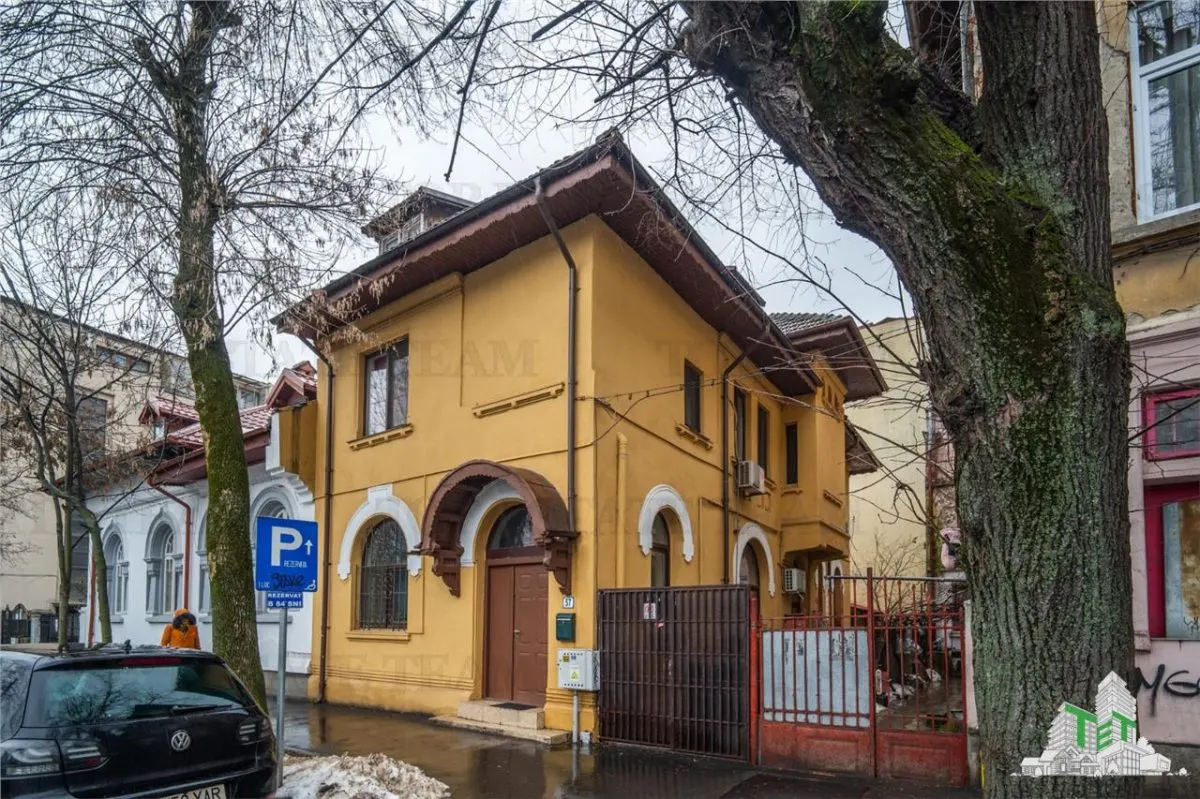 Vila de vanzare  - Zona Victoriei | Pretabil birouri, clinica sau rezidential - foto 24