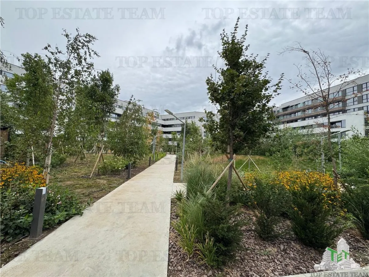 Apartament cu 2 camere de vanzare intr-un complex cu piscina /parc/ Sector 1/ Nord - foto 4