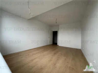 Apartament cu 2 camere de vanzare intr-un complex cu piscina /parc/ Sector 1/ Nord - foto 6