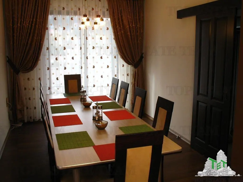 Vila 9 camere cu teren in Predeal - foto 2