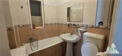 Apartament 3 camere In Vila, Titulescu - Cuza - foto 5