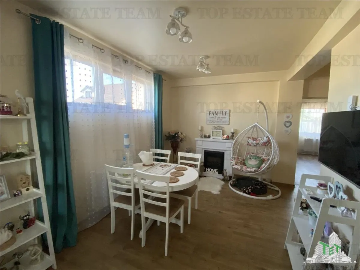 Vila spatioasa cu 3 apartamente in Fundeni Dobroiesti - foto 13