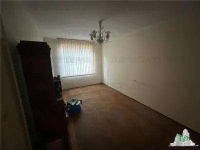 Apartament 2 camere, etaj 1, aproape de Piata Domenii zona linistita. - foto 17