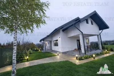 For Sale Casa Vlasiei/Livada si curte generoasa - Moara Vlasiei