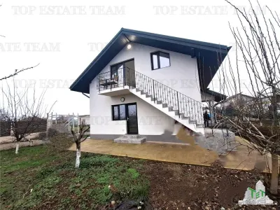 For Sale Casa Vlasiei/Livada si curte generoasa - foto 3