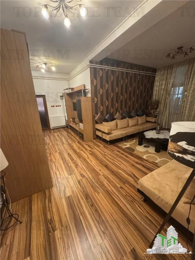 Apartament 3 camere - parter cu garaj, Eforie Nord, Constanta | Pretabil locuinta sau locuinta + afacere - foto 3